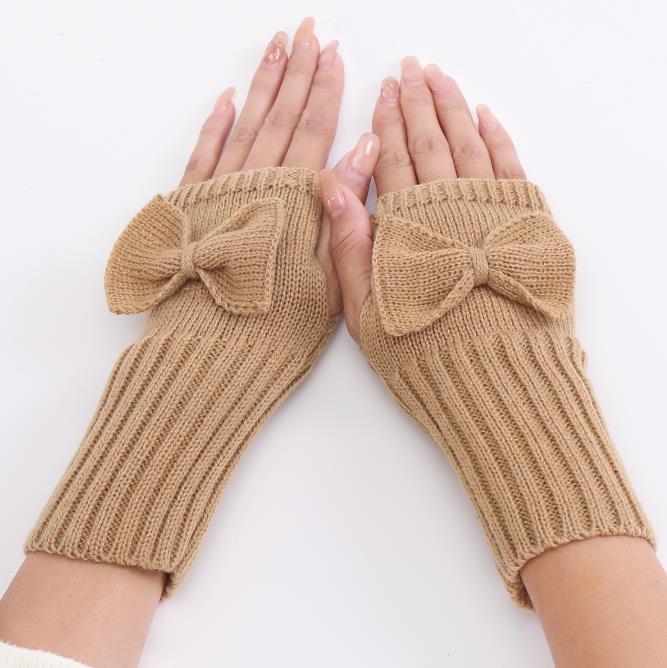 Cute Bow Short Wrist Warm Knit Women's Winter Fingerless Gloves The Comfort Theory